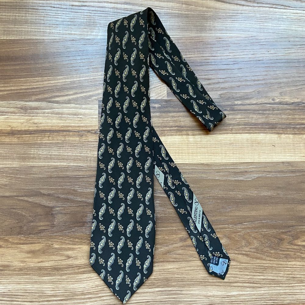 Valentino 100% Silk Men's Printed Tie Handmade in Italy